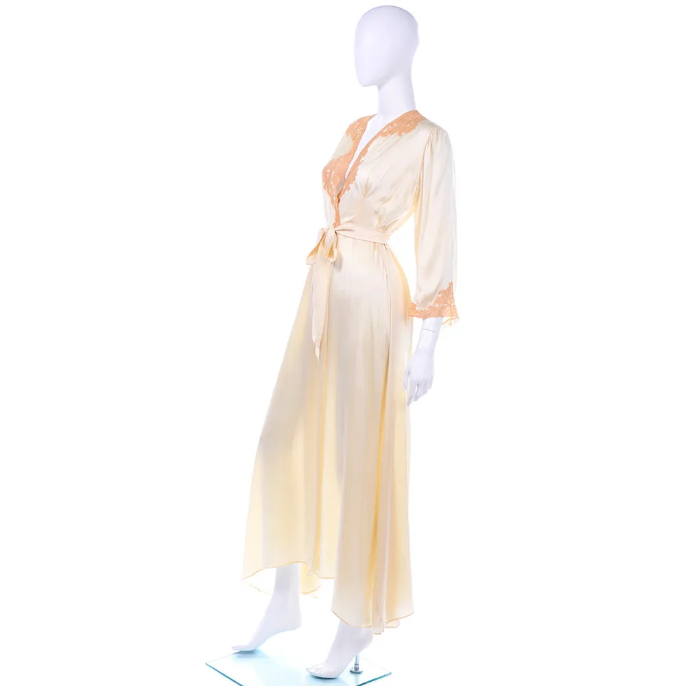 1930s Champagne Silk Vintage Robe w/ Peach Lace