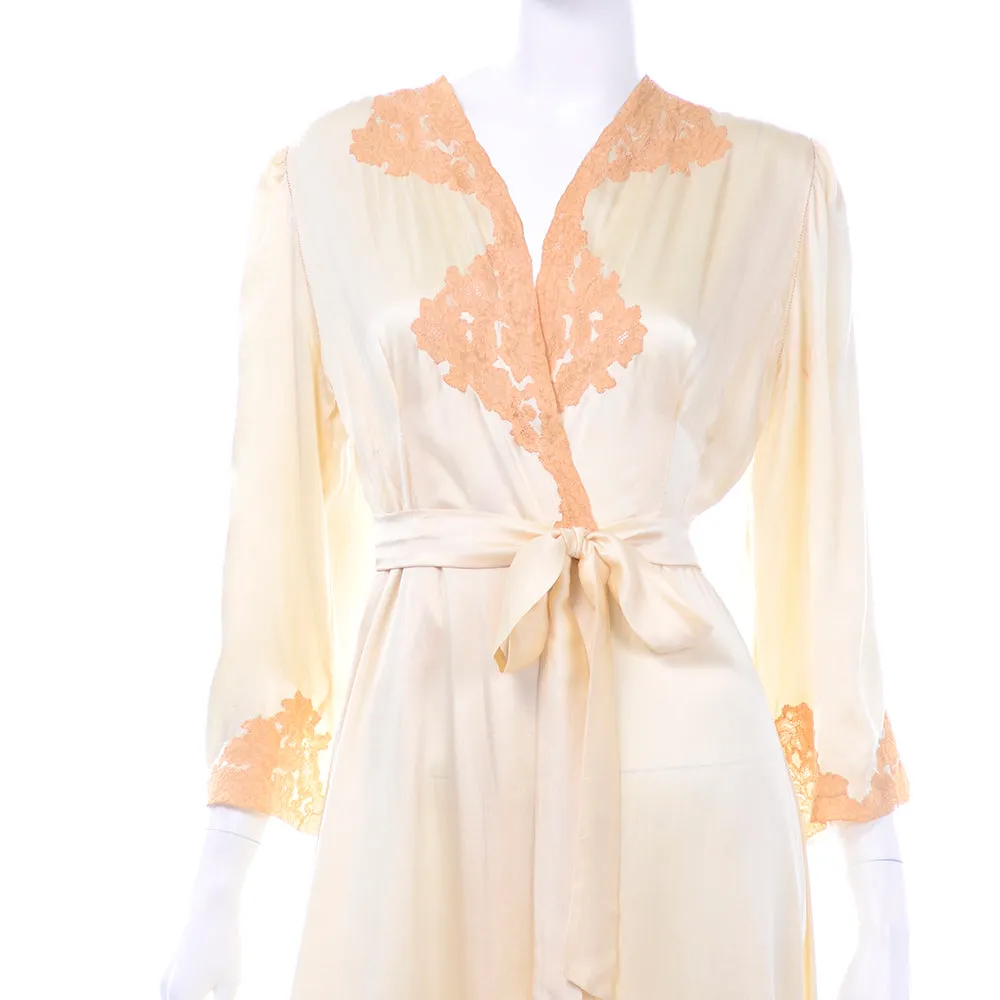 1930s Champagne Silk Vintage Robe w/ Peach Lace