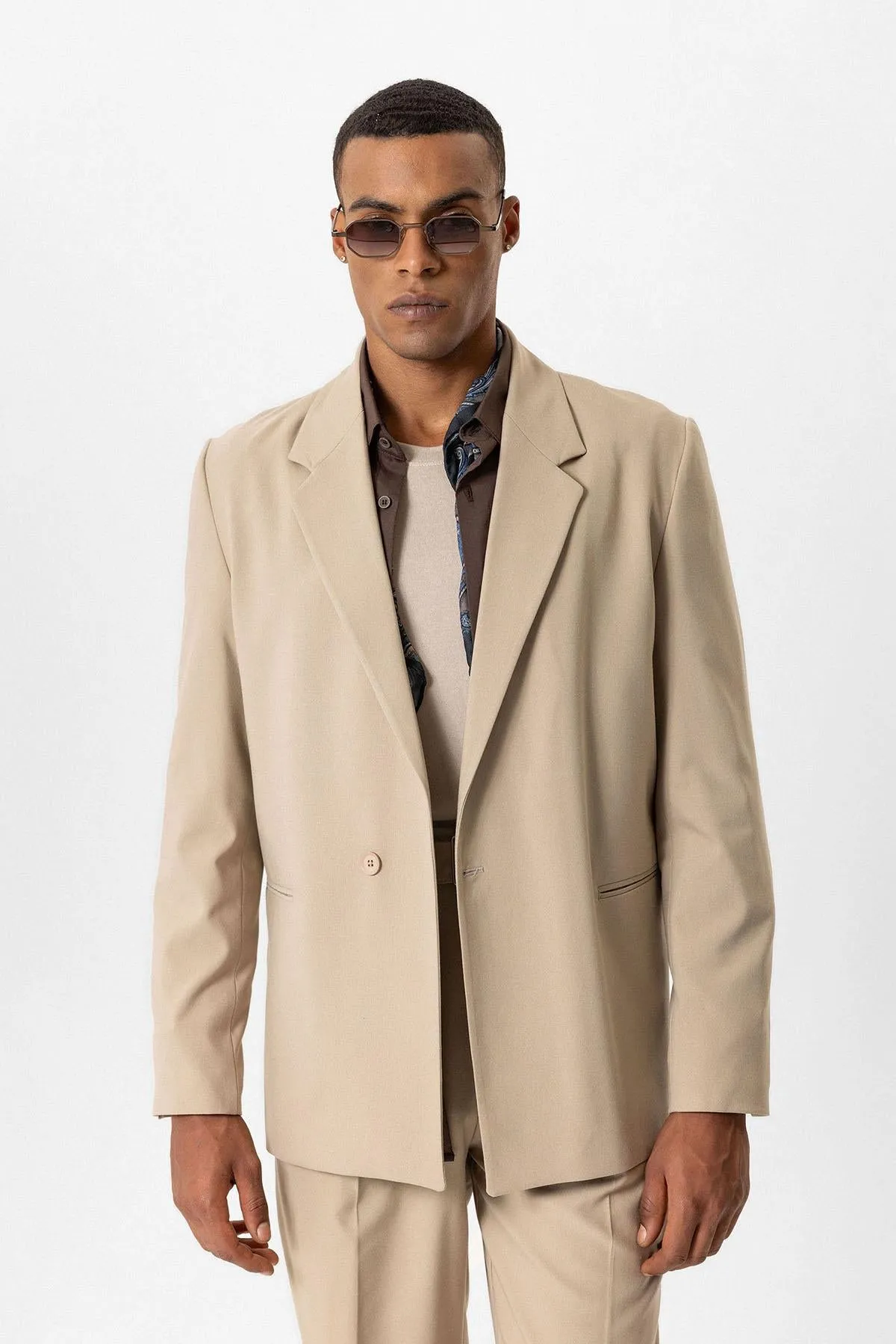 Beige Single-Button Relaxed Men's Blazer Jacket - Wessi