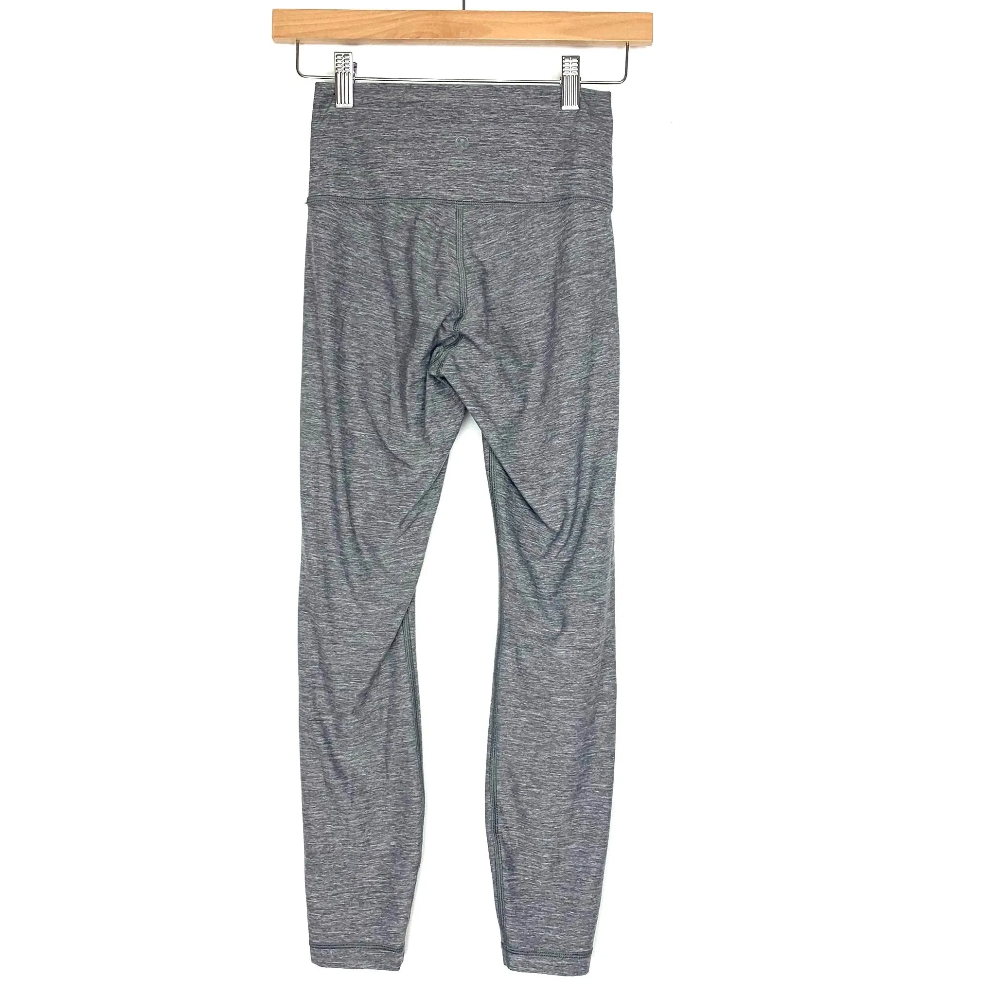 Lululemon Heathered Grey Crop Leggings- Size 4 (Inseam 24")